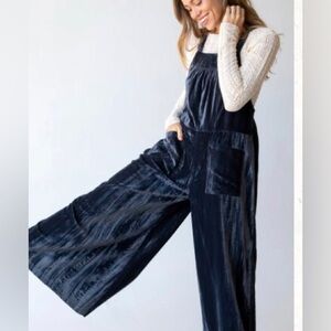 Natural Life Velvet Dakota Tie Overall Size Medium